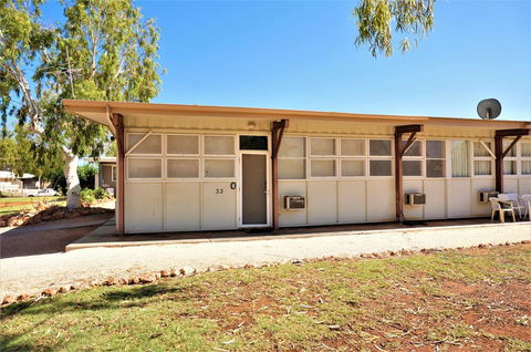 Exmouth Villas Unit 33 - Renovated Holiday Villa A Short Walk From Town Centre - Accommodation Ballina 1