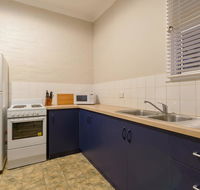 Exmouth Villas Unit 35 - 2 Bedroom Self-Contained Unit at the Heart of Town - Accommodation Ballina