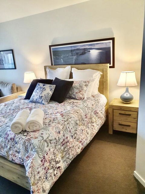 FAMILY ISLAND GETAWAY - BEACHFRONT APARTMENT - Accommodation Ballina 3