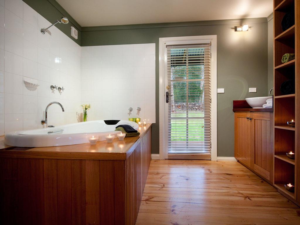 Strangways VIC Accommodation Ballina
