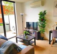 FITZROY FANTASTIC 1BR APT with FREE WINE NETFLIX WIFI close to TRAMS COLES - Accommodation Ballina