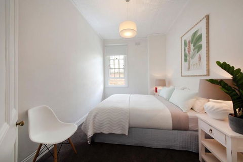 FUN TIMES In HUGE House 1 Minute To SYDNEY HARBOUR - Accommodation Ballina 3