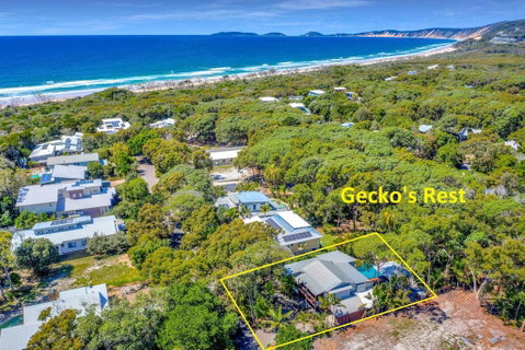 Gecko's Rest - Rainbow Shores, Executive Beach House, Pet Friendly, Pool, Wi-fi - Accommodation Ballina 1