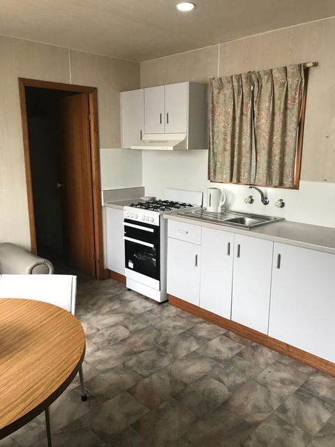 Geelong Surfcoast Hwy Holiday Park - Accommodation Ballina 1
