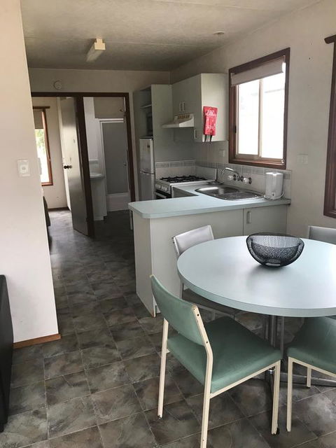 Geelong Surfcoast Hwy Holiday Park - Accommodation Ballina 3