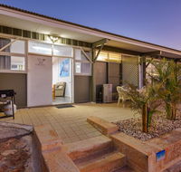 Getaway Villas Unit 38-10 - 2 Bedroom Self-Contained Accommodation - Accommodation Ballina
