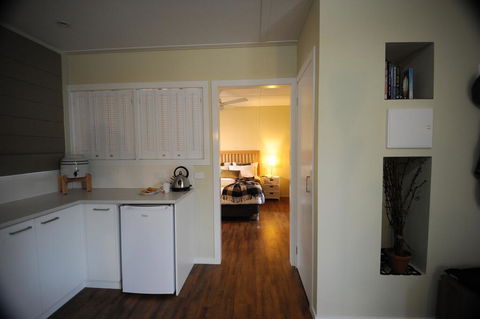 Gisborne Peak Winery Cottages - Accommodation Ballina 1