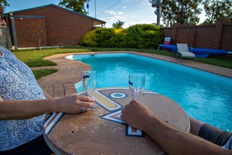 Golden Country Motel And Caravan Park - Accommodation Ballina 0