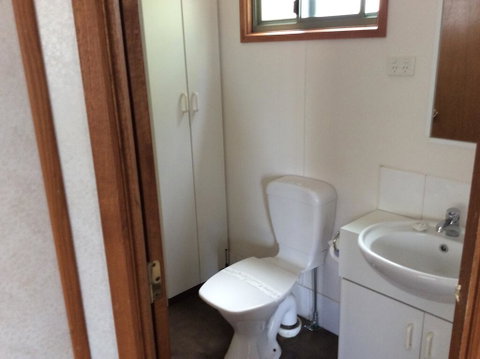 Golden Country Motel And Caravan Park - Accommodation Ballina 2