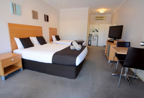 Golden Reef Motor Inn - Accommodation Ballina 3