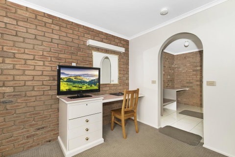 Golden Square Motor Inn - Accommodation Ballina 1