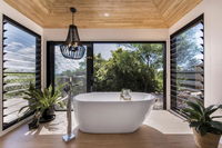 Hilltop Hideaway Luxury Style