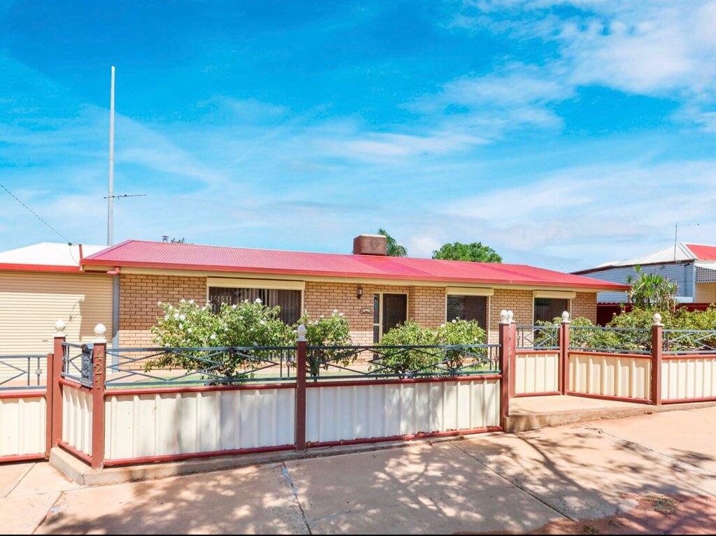 Broken Hill NSW Accommodation Ballina