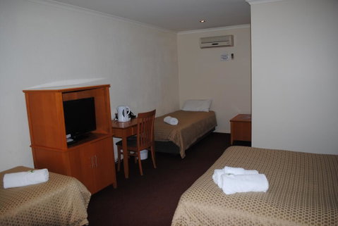 Horse & Jockey Hotel Motel - Accommodation Ballina 2