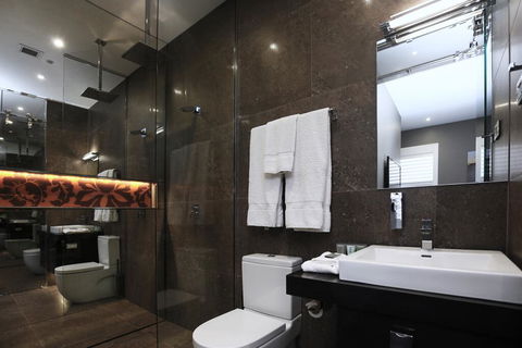 Junction Hotel - Accommodation Ballina 1