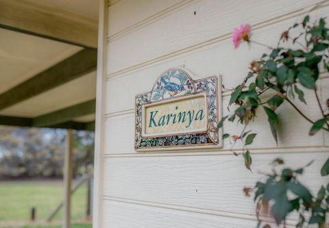 Karinya Cottage - Pet Friendly Country Retreat - Accommodation Ballina 3