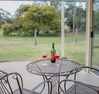 Karinya Cottage - Pet friendly country retreat - Accommodation Ballina