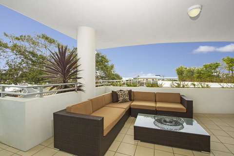 KINGSCLIFF OCEAN VIEW TERRACE BY THE FIGTREE 5 - Accommodation Ballina 1