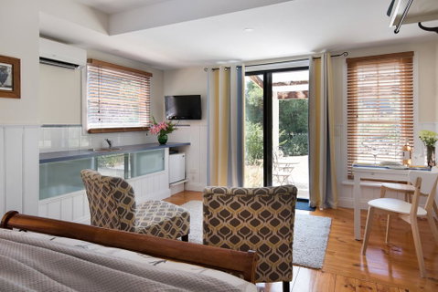 Koovelly Garden Studio - Accommodation Ballina 0