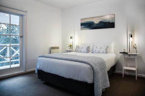 Lake Daylesford Apartment 7 - Accommodation Ballina 1