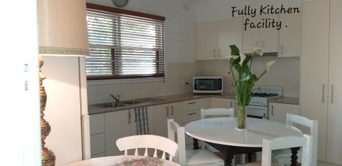 Large Groups Peaceful Happy Home - Accommodation Ballina 1