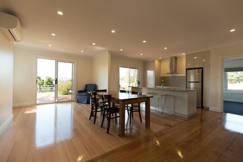 Leichhardt Cottages - Accommodation Ballina 0