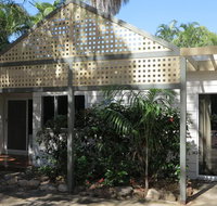 Loyang Apartments Unit 3 - Accommodation Ballina