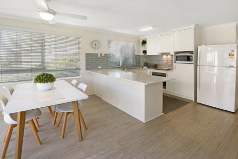 MAINSAIL8- MOOLOOLABA BEACH - Accommodation Ballina 0