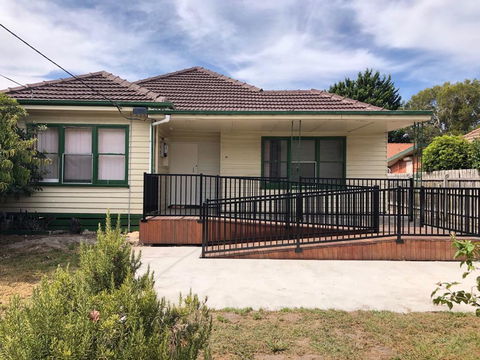 Melbourne Short Stay - Clayton Station, Monash Uni, Hospital - Accommodation Ballina 0