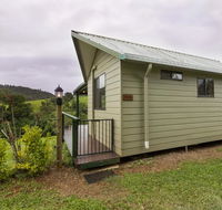 Mena Creek Flower House - Accommodation Ballina