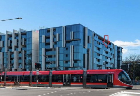 Midnight@Braddon Modern Executive Apt, Pool, Sauna, Secure Parking, Wine - Accommodation Ballina 3