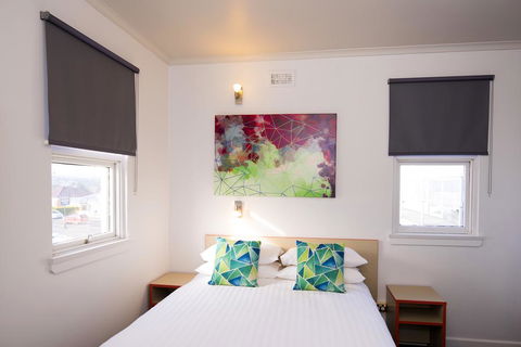 Mowbray Hotel - Accommodation Ballina 0