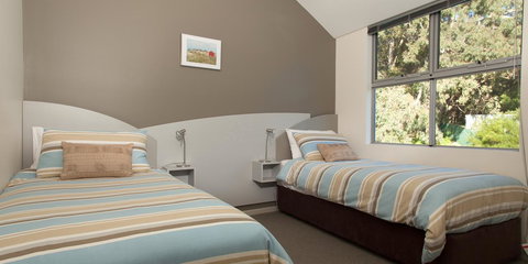 Cosy Corner Sea View Apartments - Accommodation Ballina 15