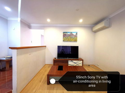 Cosy Easy Access Home Near Perth CBD And Fremantle - Accommodation Ballina 5