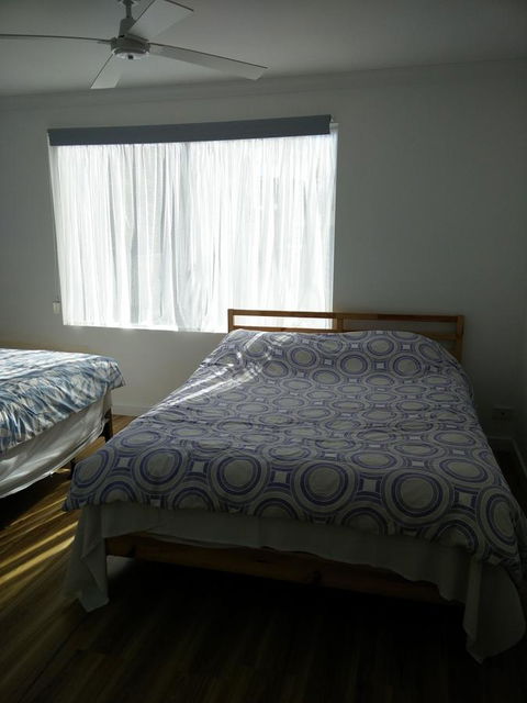 DIANELLA Budget Rooms Happy Place To Stay - Accommodation Ballina 14