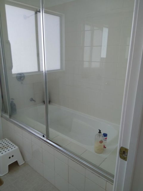 DIANELLA Budget Rooms Happy Place To Stay - Accommodation Ballina 37