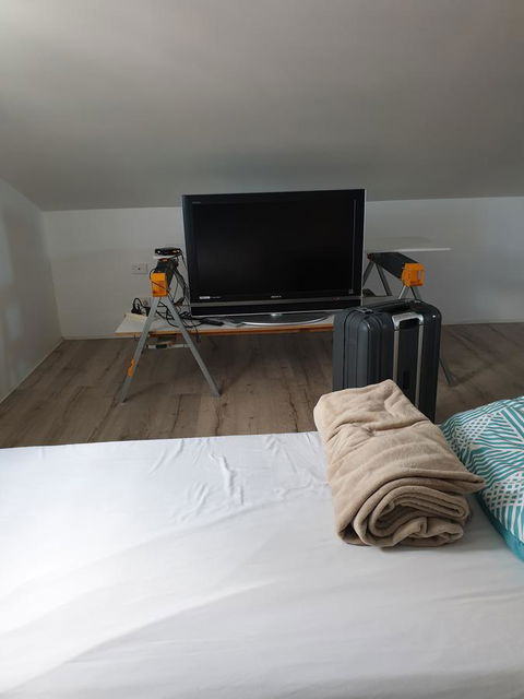 DIANELLA Budget Rooms Happy Place To Stay - Accommodation Ballina 6