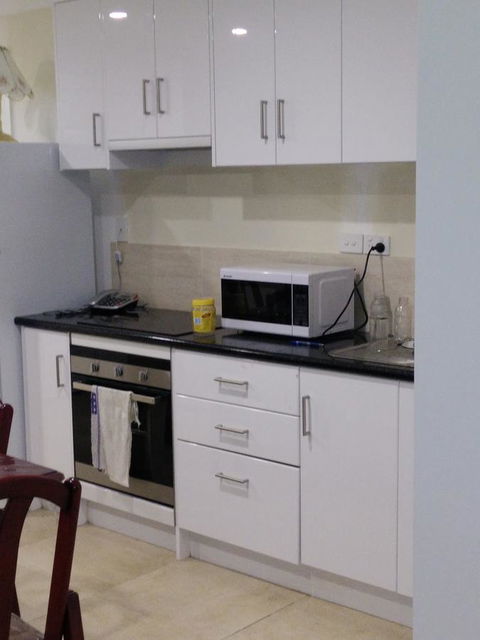 DIANELLA Budget Rooms Happy Place To Stay - Accommodation Ballina 25