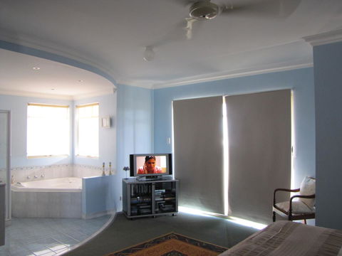 Ocean View Retreat - Accommodation Ballina 7