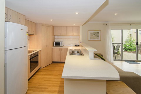 Beach Retreat - Busselton - Accommodation Ballina 4