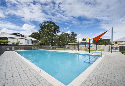 Beach Retreat - Busselton - Accommodation Ballina 1