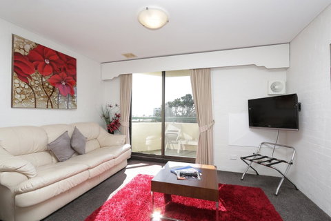 Atrium Hotel Mandurah - Accommodation Ballina 42