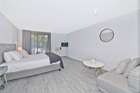 Atrium Hotel Mandurah - Accommodation Ballina 14