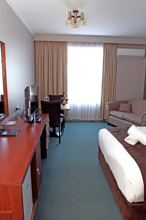 Hospitality Esperance SureStay Collection By Best Western - Accommodation Ballina 43