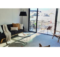 Stylish 1BDR Unit in the Heart of Subiaco - Accommodation Ballina