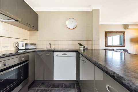 Subiaco Village 18 - Accommodation Ballina 5