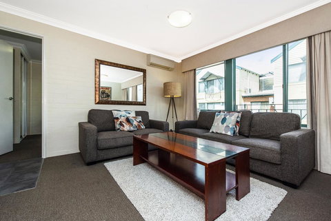 Subiaco Village 18 - Accommodation Ballina 3