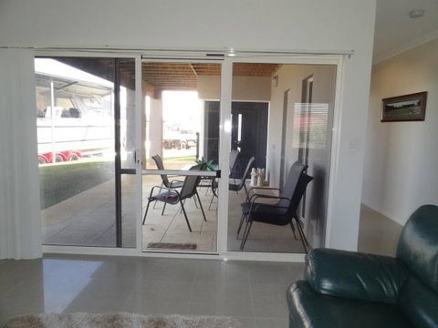 Acaciabnb - Accommodation Ballina 4