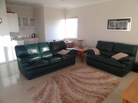 Acaciabnb - Accommodation Ballina 8