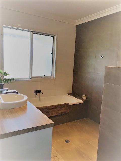 The Mains Guest House 2 Bedroom Farm Stay - Accommodation Ballina 10